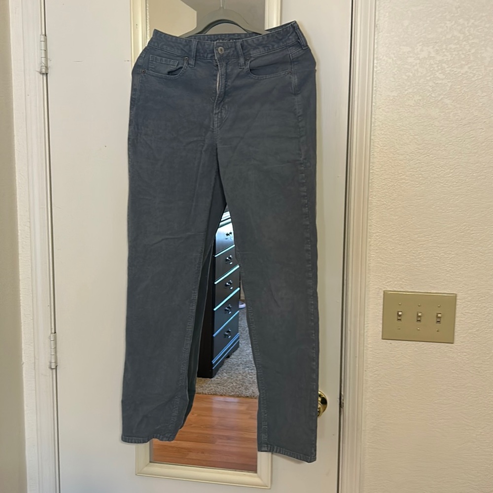 American Eagle Stretch Mom Straight Corduroy Grey/Light Blue Jeans, Size 8 Long